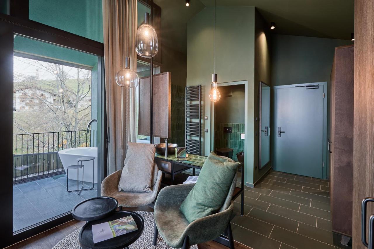 Floris Green Suites By Parc Hotel Florian Siusi Esterno foto